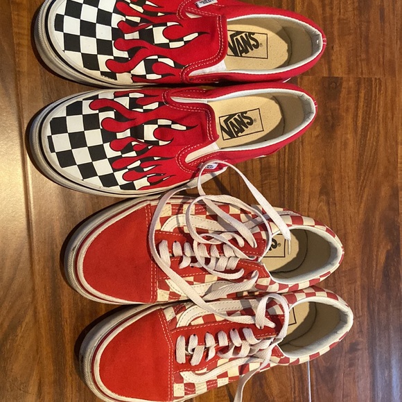 Vans - Picture 3 of 6